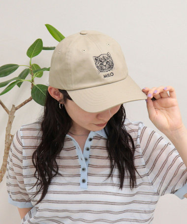 キャット刺しゅうキャップ