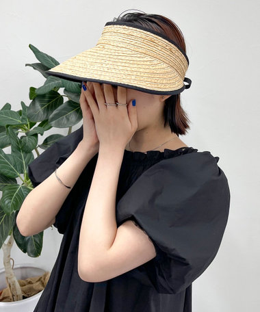 Chloe編み込みラフィアサンバイザー Chloé ラフィア製Chloé バイザー | Chloé JP