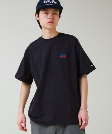 【CONVERSE】プレートロゴ 半袖Tシャツ