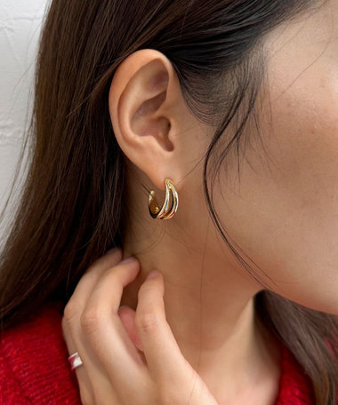 ダブルリングピアス