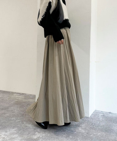 シルキーレーヨンフレアースカート