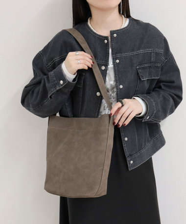 【BEAURE/ビュレ】ヌバックワンショルバッグ