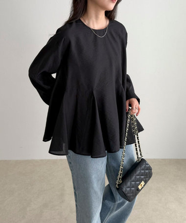 ペプラムシアーボリュームブラウス