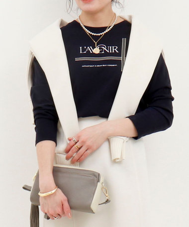 テープ刺繍ロゴプルオーバーカットソー