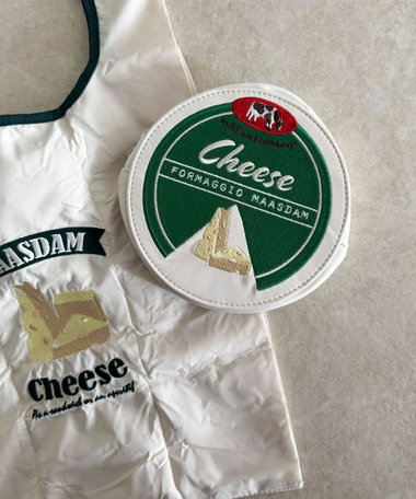 ［WEB限定 SPECIAL PRICE！］刺しゅうパッケージポーチ