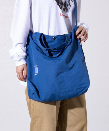 ［WEB限定 SPECIAL PRICE！］【UNIVERSAL OVERALL】ウィンクルナイロン 2WAY ショルダーバッグ 15L