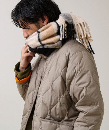 ［WEB限定 SPECIAL PRICE！］ウール混ブークレ 大判チェックマフラー