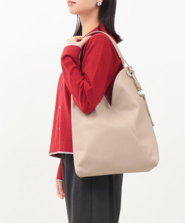 Vカットワンショルダーバッグ