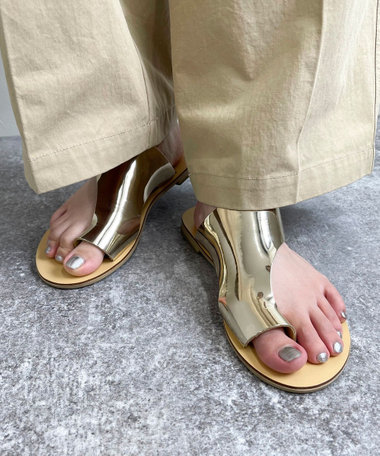 【NICOLAS LAINAS/ニコラスライナス】サムカバーメタルトングサンダル