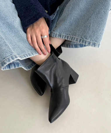 ワイドショートブーツ