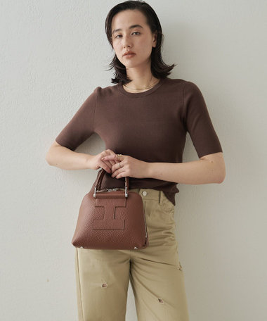 新品未使用 キャメルハンドバッグ NOLLEY'S AULENTITI MADE IN ITALY】オウレンティ AULENTTI レザーハーフムーン