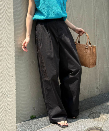 ボリュームデザインチノパンツ