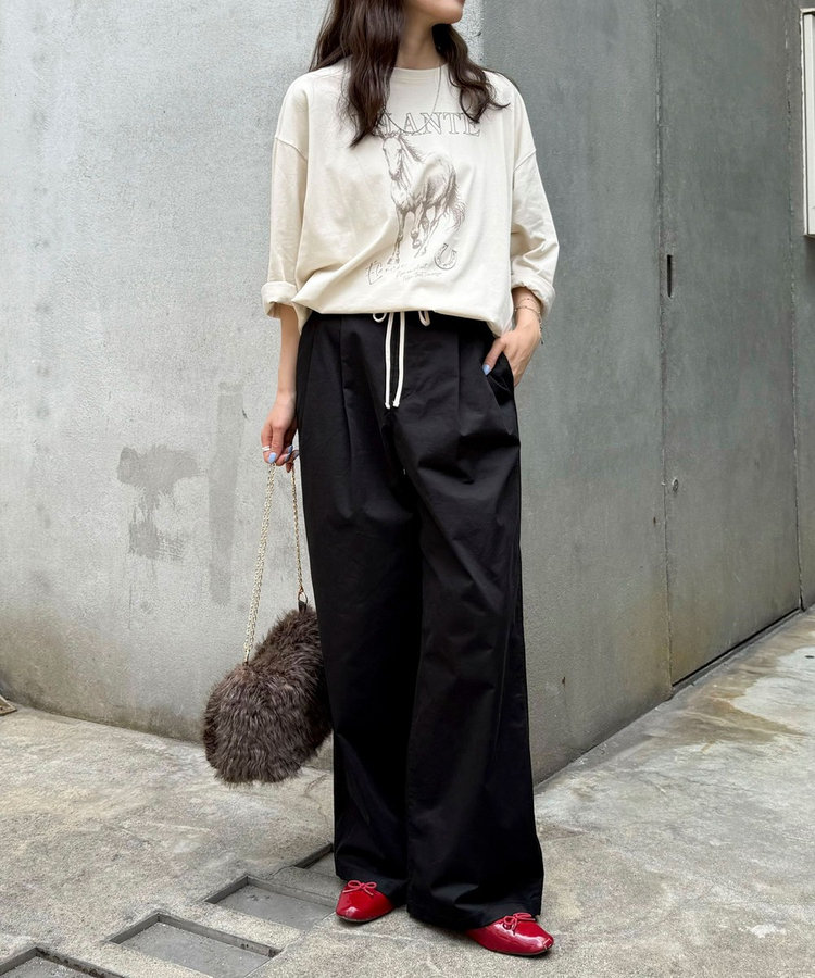 ホースプリント裾ドロストTシャツ