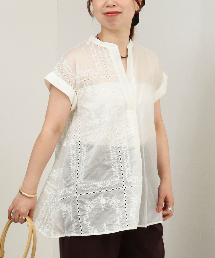 スクエア刺繍バンドカラーシャツ