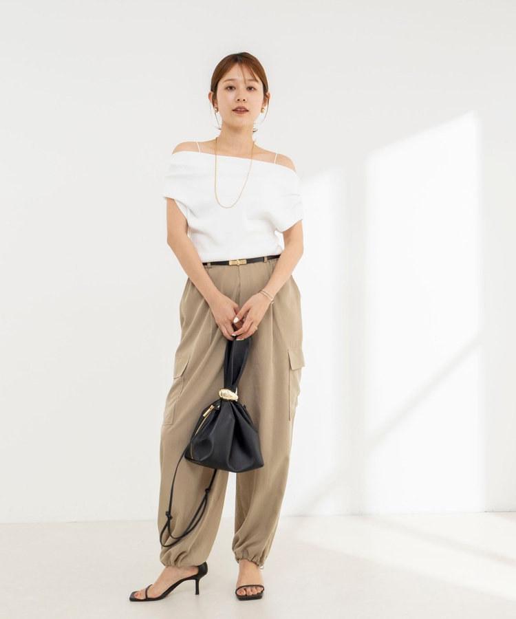 《手洗い可能》オフショルダーノースリーブプルオーバー