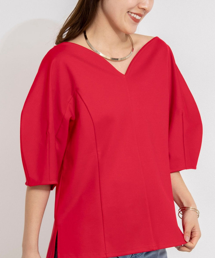 【WEB限定】ウォッシャブルハートネックカットソー