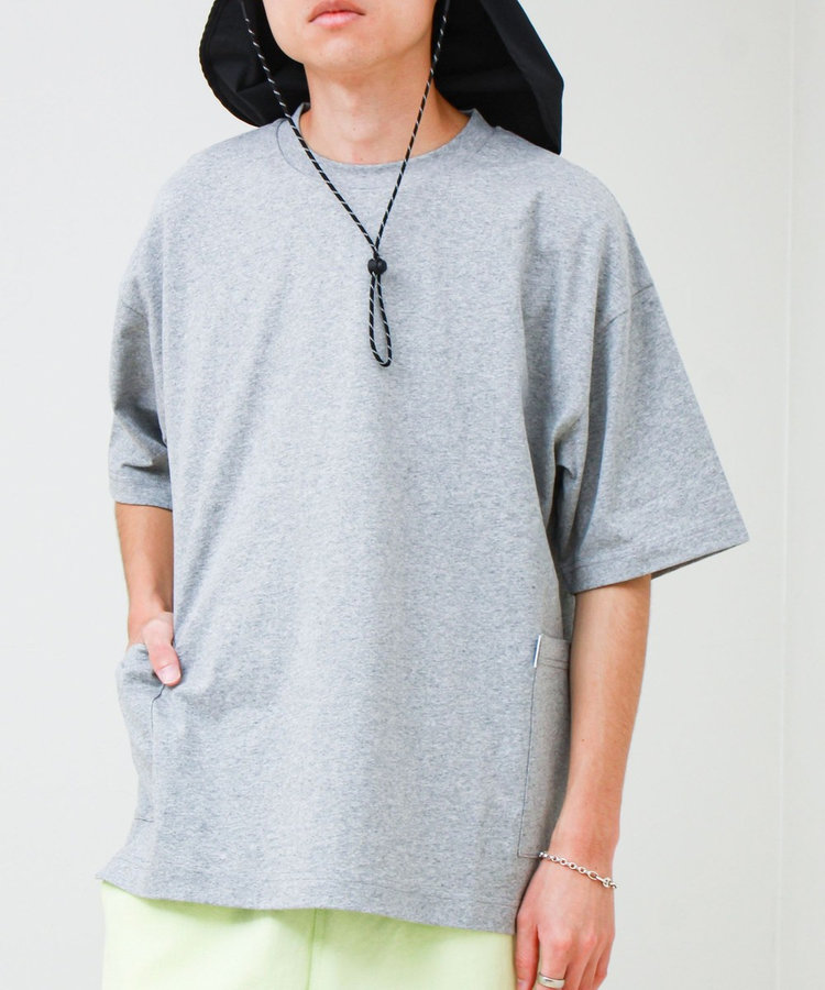 バックステッチ サイドポケット クルーネックTシャツ