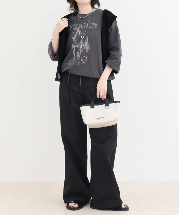 ホースプリント裾ドロストTシャツ