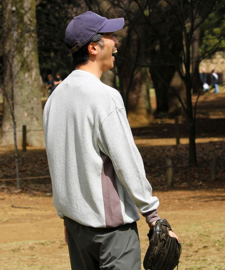 【一枚でサマになる】ブークレ配色ラインプルオーバー
