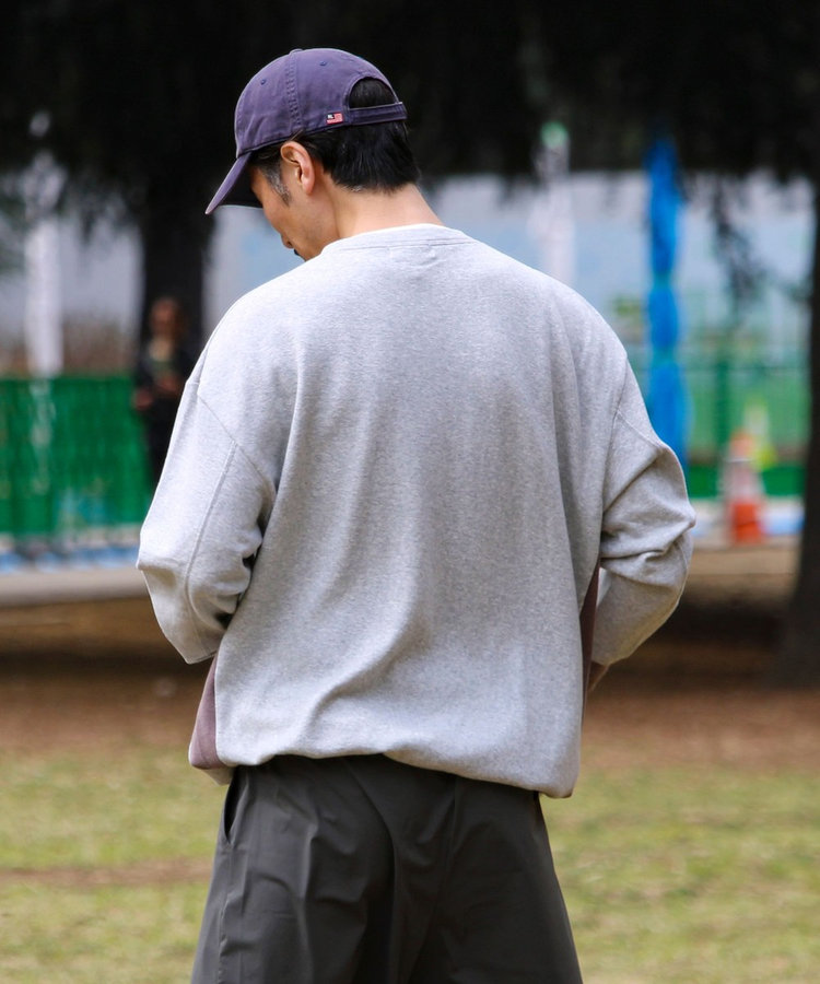 【一枚でサマになる】ブークレ配色ラインプルオーバー