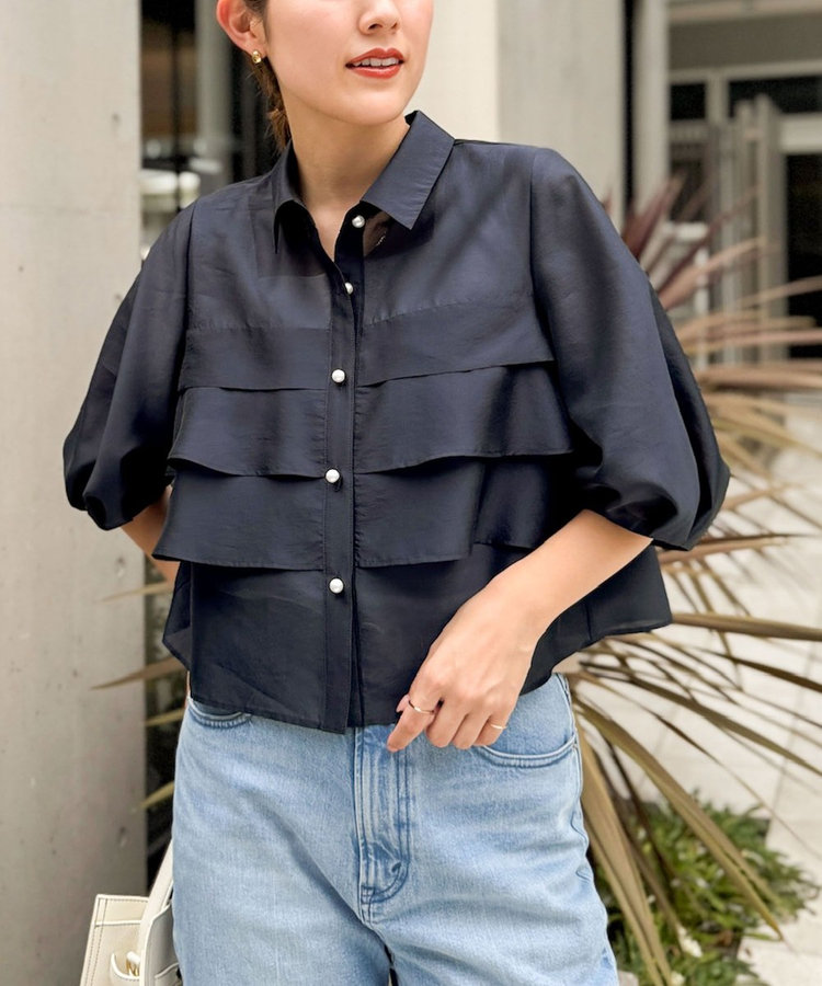 シアーシルキーパール釦フリルブラウス（5-0035-5-01-004