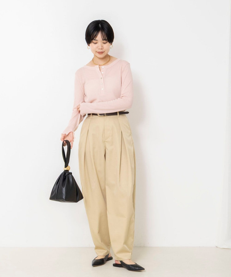 ウォッシャブルタックバレルチノパンツ