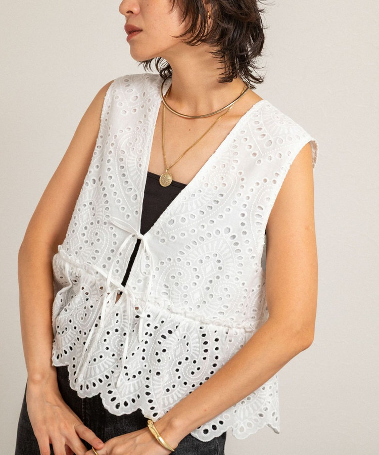 【MAQWEL/マクウェル】《セットアップ対応》ウォッシャブルエンブロイダリーレースベスト