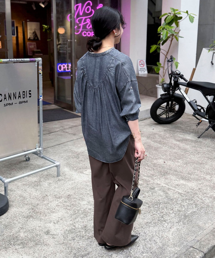 パウダーシルクデニムバンドカラーシャツ