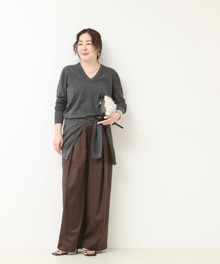 【 SHOP PRESS二見別注カラー】レイヤードピース付きVネックプルオーバー