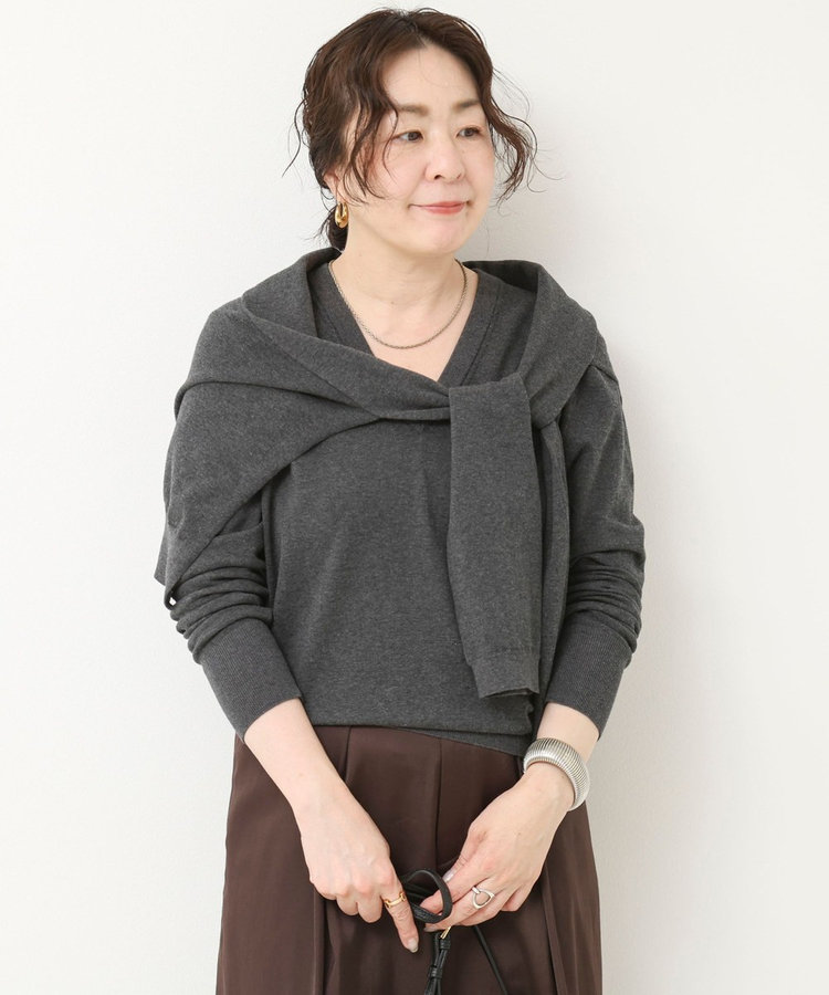 【 SHOP PRESS二見別注カラー】レイヤードピース付きVネックプルオーバー
