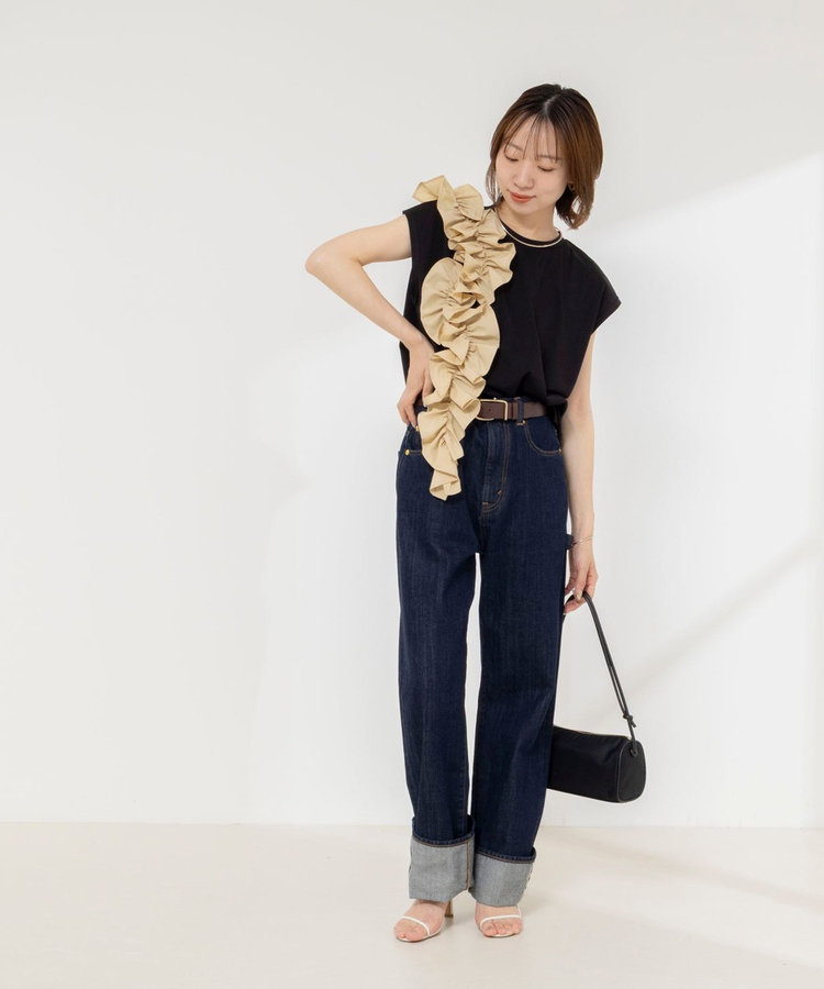 【WEB限定】フリルTシャツ