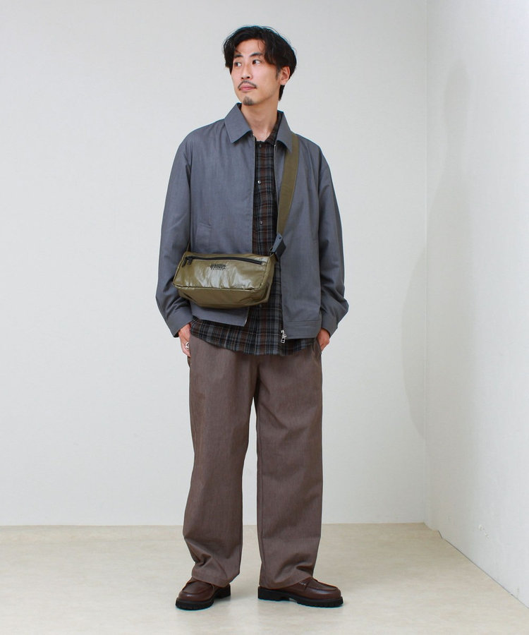 【UNIVERSAL OVERALL】Surplus TOOL square ミニショルダー
