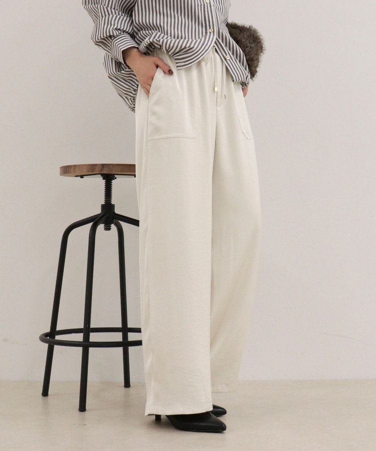 サテンベイカーパンツ