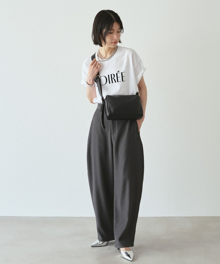 《WEB限定》レザースクエアショルダーバッグ