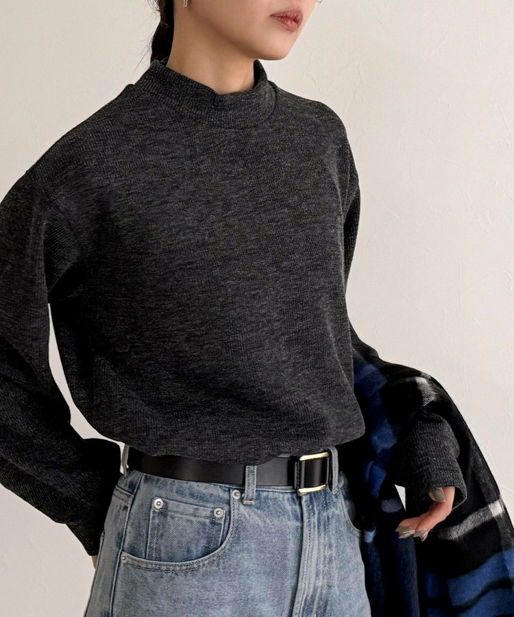 ニットソークロップドプルオーバー