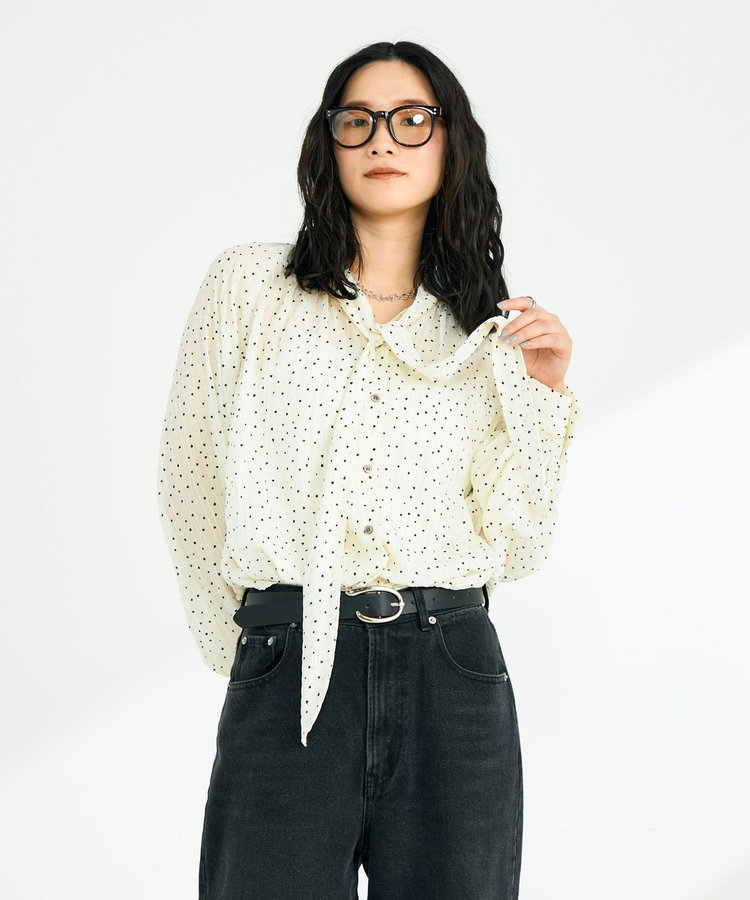 ハートドットボウタイブラウス