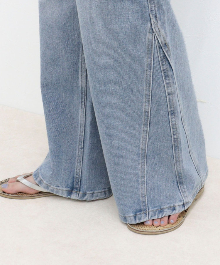 セミフレア切替デニムパンツ