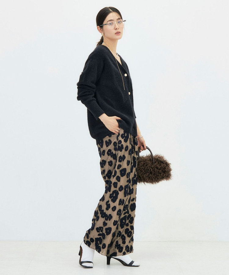 《手洗い可能》ヘアリー長めVネックカーディガン