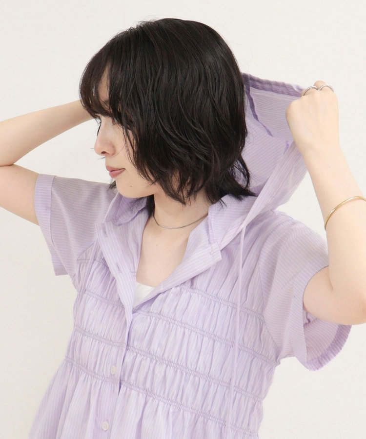 ［WEB限定 SPECIAL SALE！］シャーリングフーディシャツブラウス