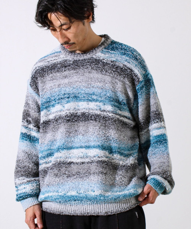 【ふんわり立体感】グラデーションブークレプルオーバー