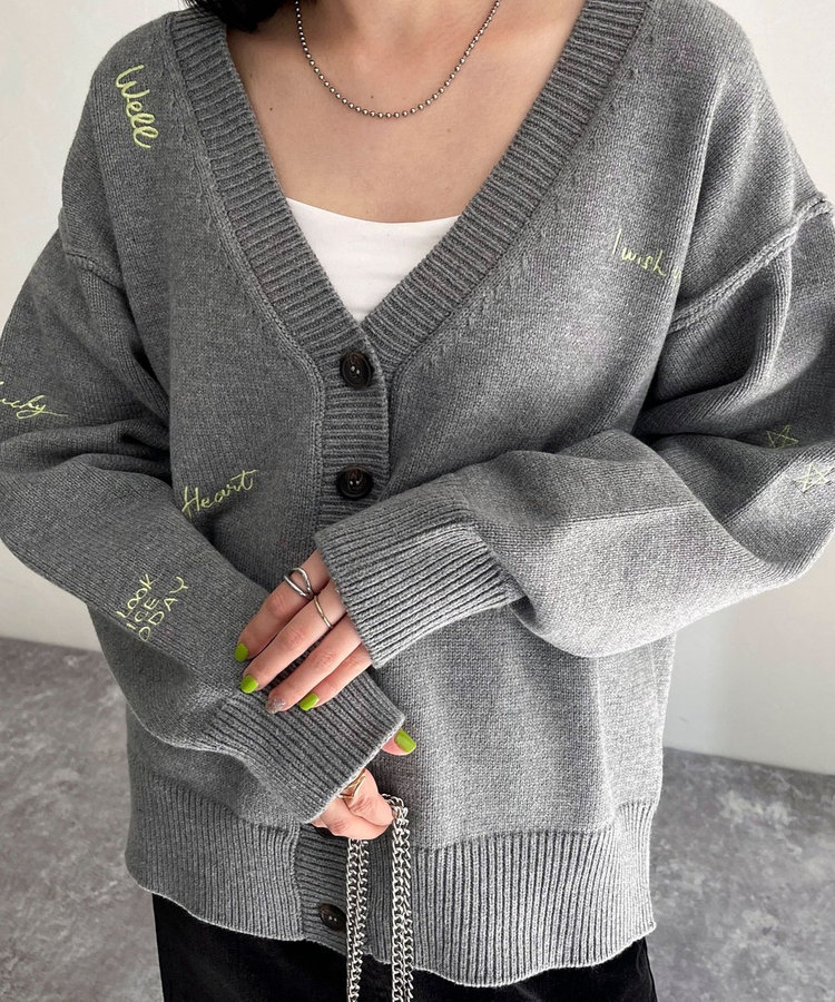message刺繍ニットカーディガン（5-0337-1-22-002）｜fredy emue