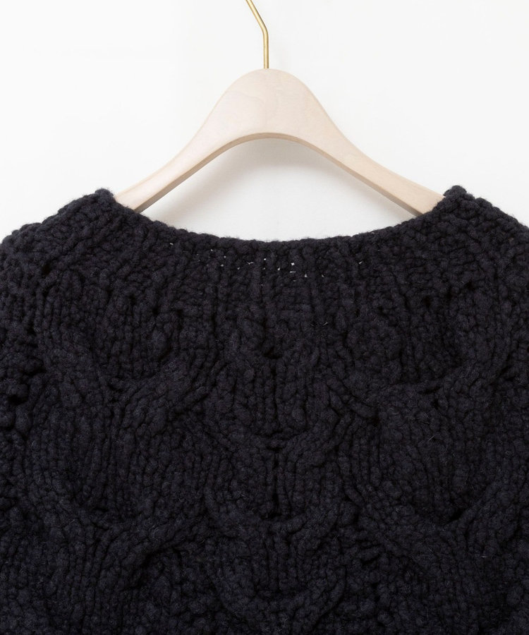 【IRONING/アイロニング】long cable cape
