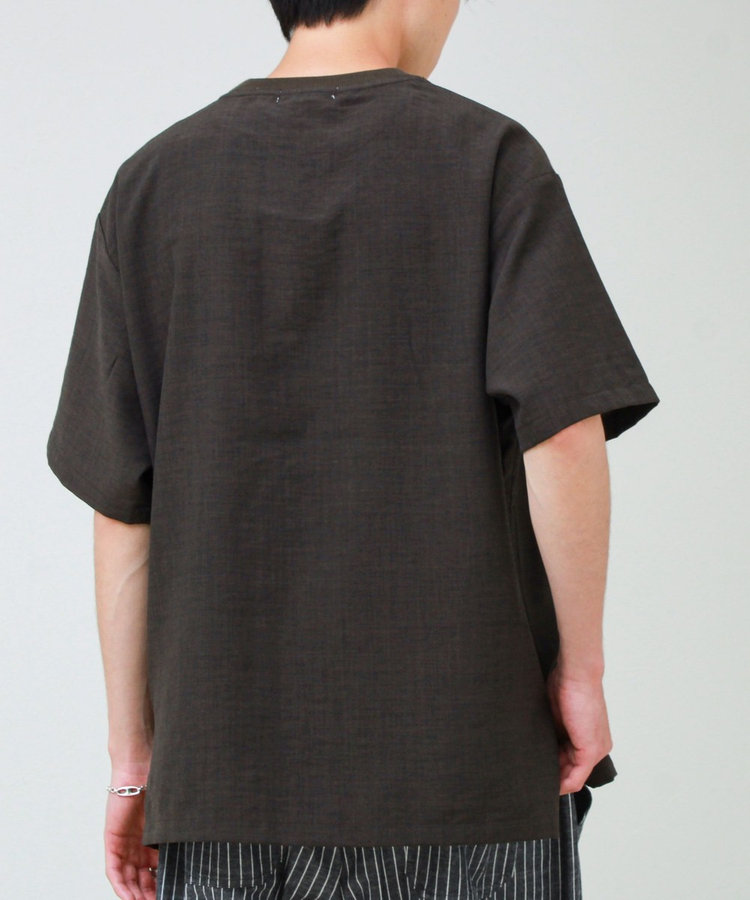 【布帛ライクできれい見え】麻混サイドジップTシャツ