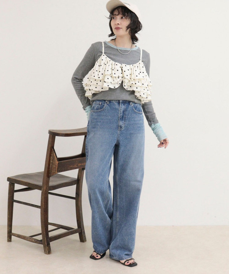 Soft color straight Denim
