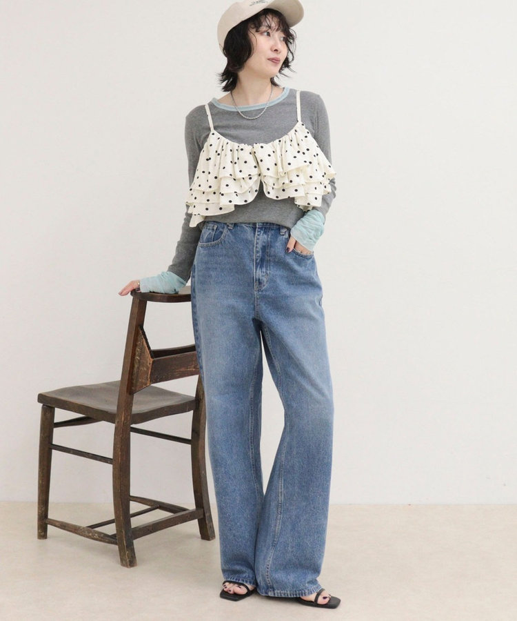 Soft color straight Denim