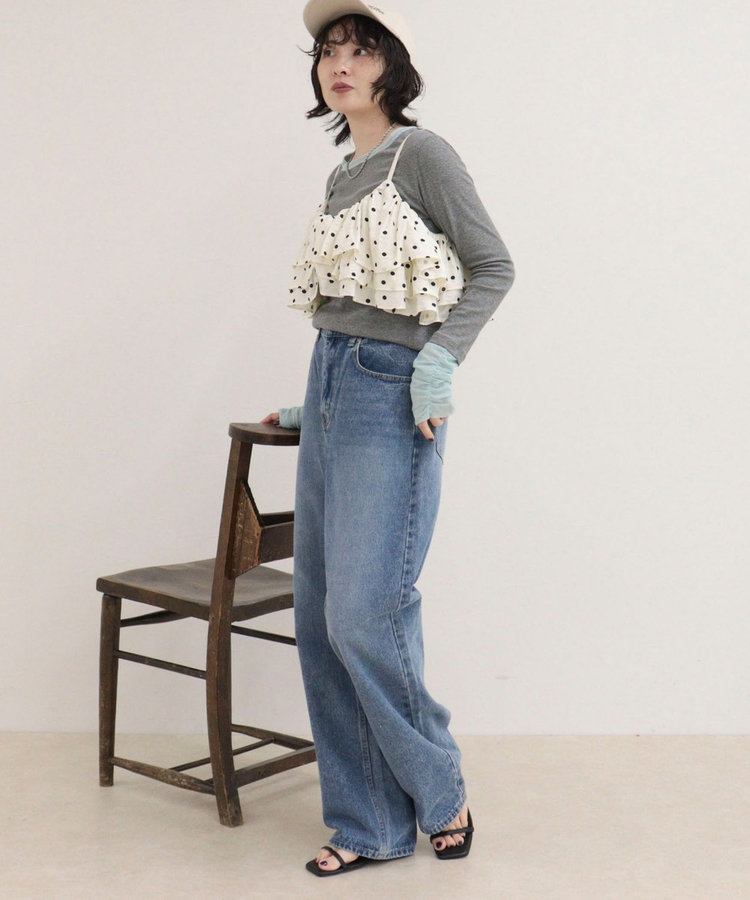 Soft color straight Denim