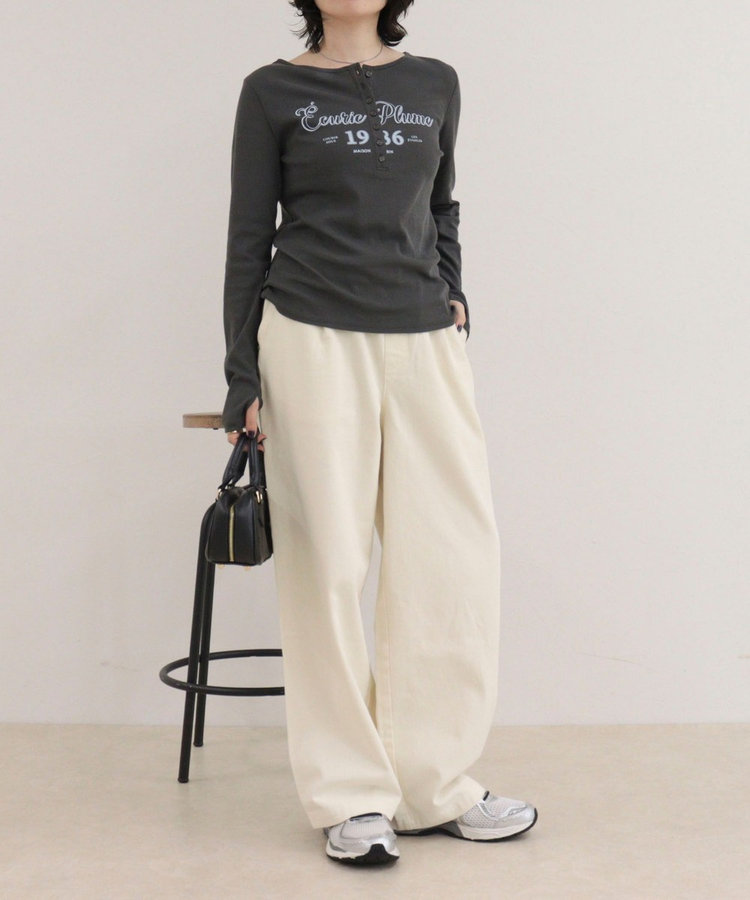 ヘンリーネックグラフィックロンTシャツ