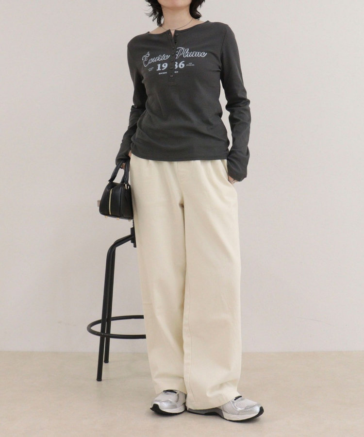 ヘンリーネックグラフィックロンTシャツ