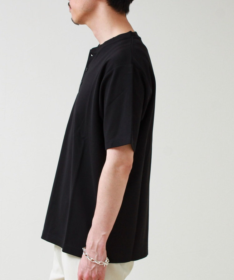 【抗菌防臭】ポンチ素材 ヘンリーネックTシャツ