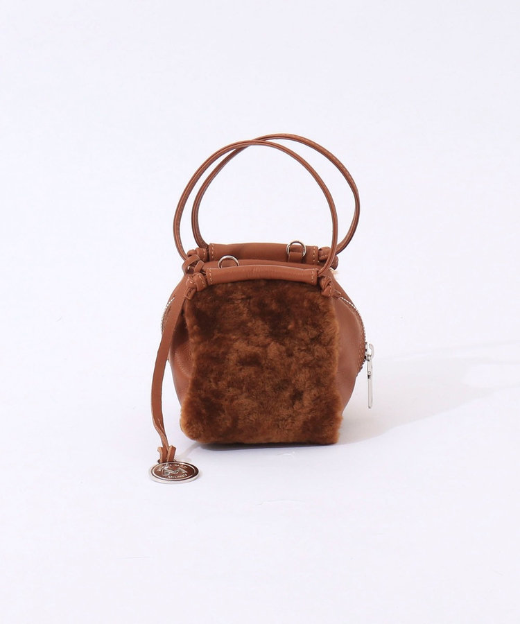 MARCO MASI/ マルコマージ】ミニキューブムートンバッグ（5-0435